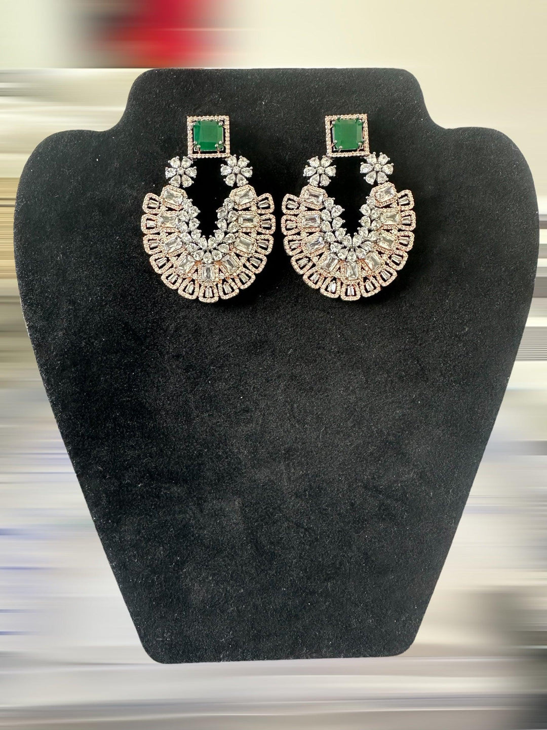 Emerald Halo Rose Gold Earring - Fusion Wear