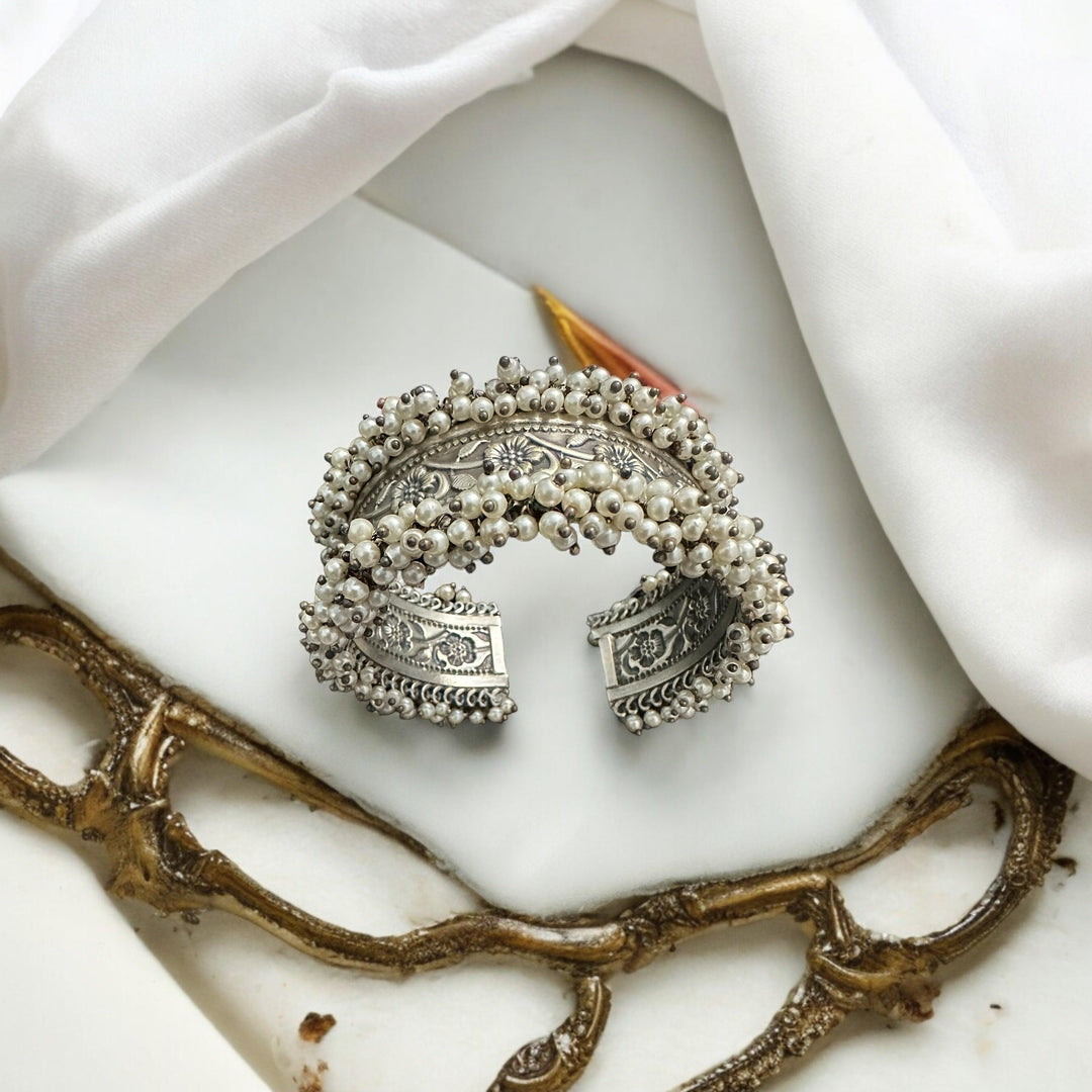 Pearl-Embellished Oxidized Kada - Fusion Wear